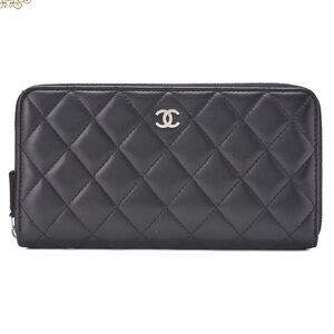 ‼️SOLD‼️Chanel Black Quilted Wallet